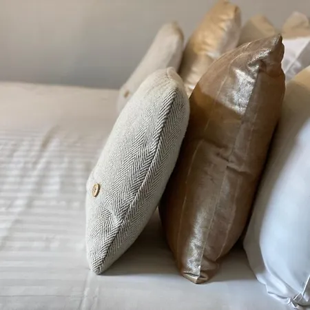 Uplands فندق كارتميل