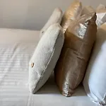 Uplands فندق كارتميل