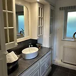 Hotel Uplands 3*