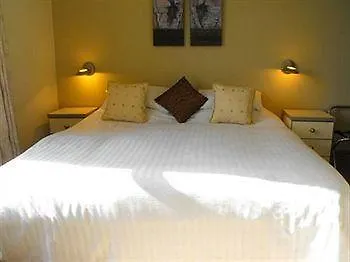 Hotel Uplands 3*