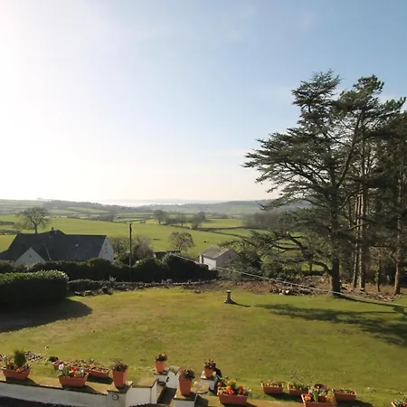 מלון Uplands קרטמל